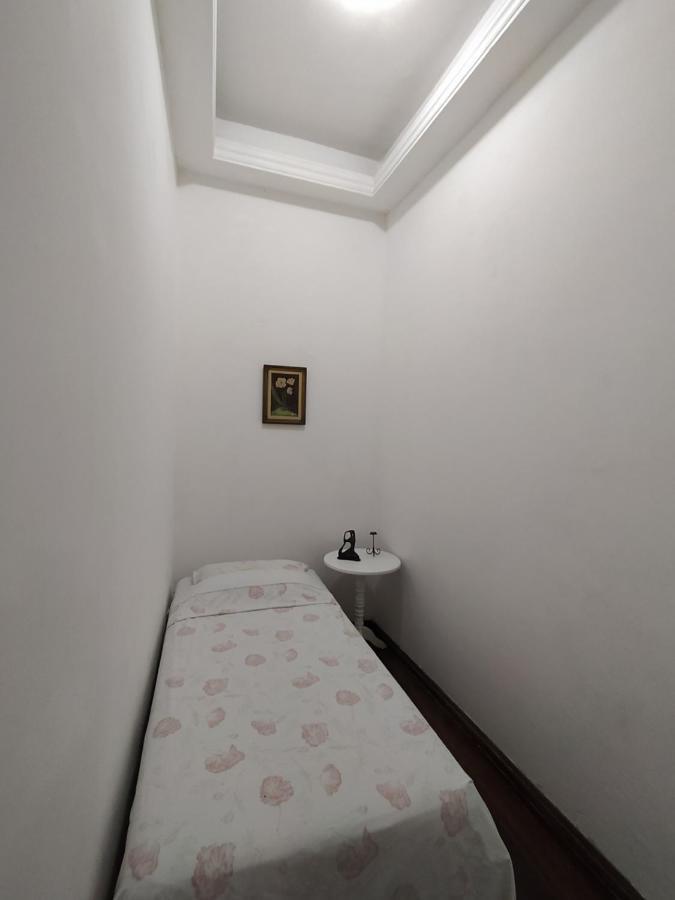 Estadia Das Gerais - Casa De Hospedes Adoravel Com Jacuzzi 欧鲁普雷图 外观 照片