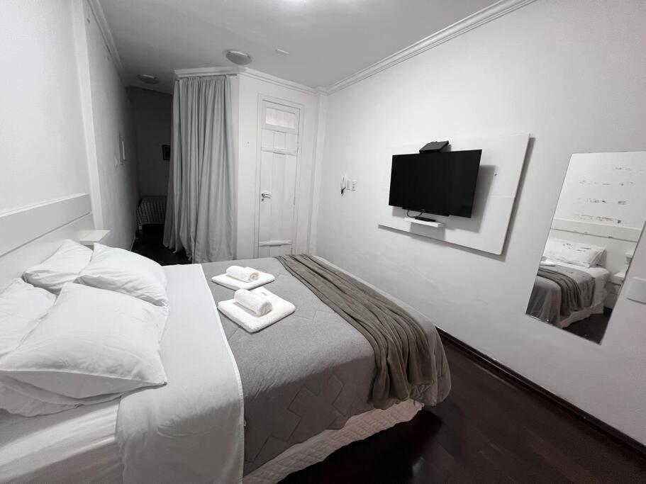 Estadia Das Gerais - Casa De Hospedes Adoravel Com Jacuzzi 欧鲁普雷图 外观 照片