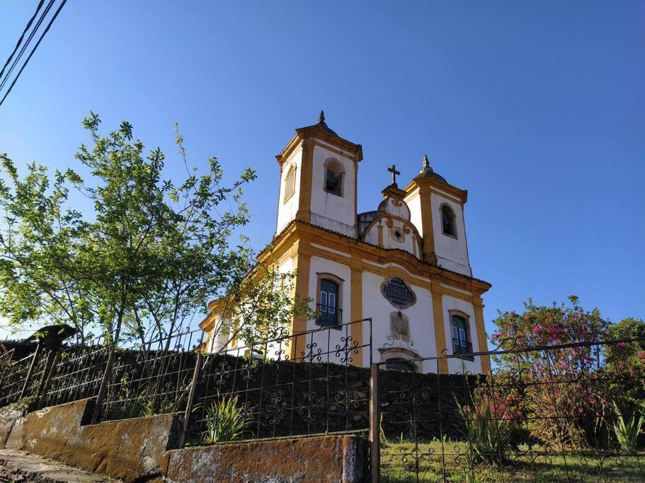 Estadia Das Gerais - Casa De Hospedes Adoravel Com Jacuzzi 欧鲁普雷图 外观 照片